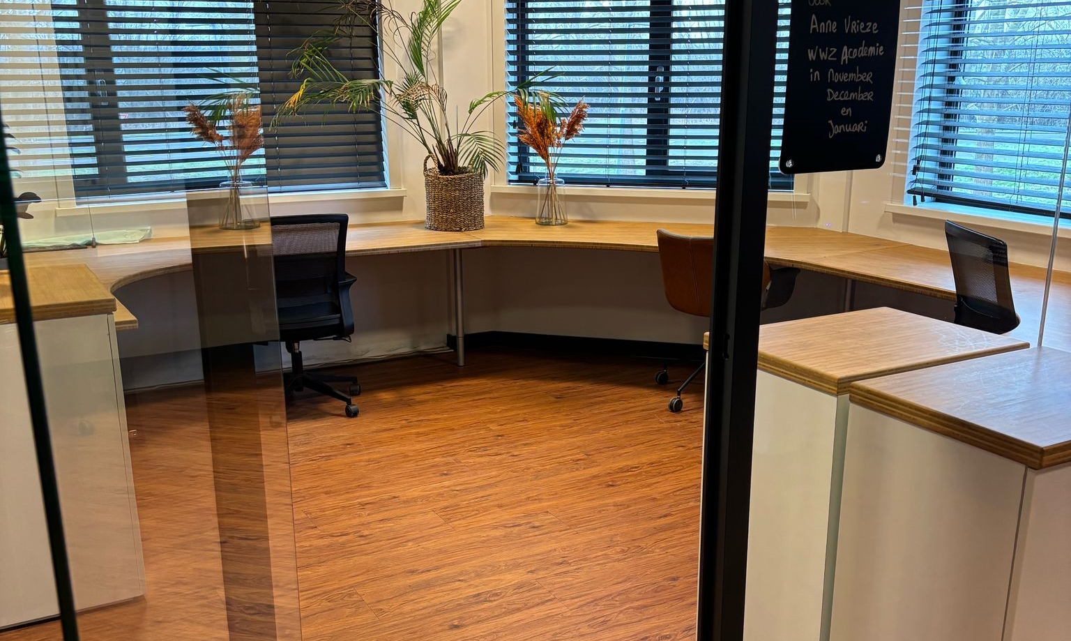 Private Offices